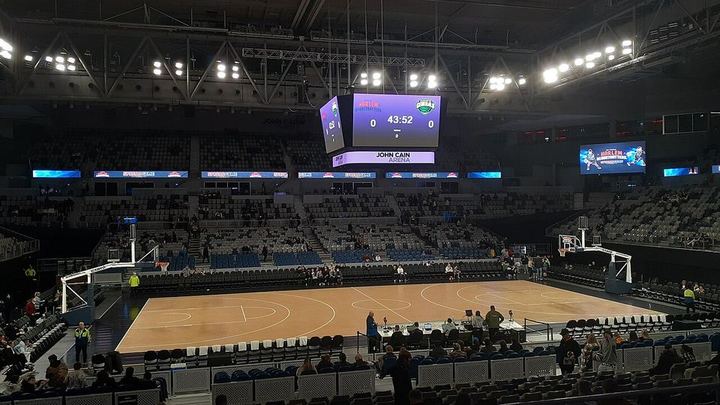 罗德里渴望今夏加盟皇马！曼城标价60000万欧，接班克罗斯（封面配图）